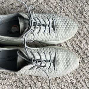 Ecco women’s Gray Sneakers